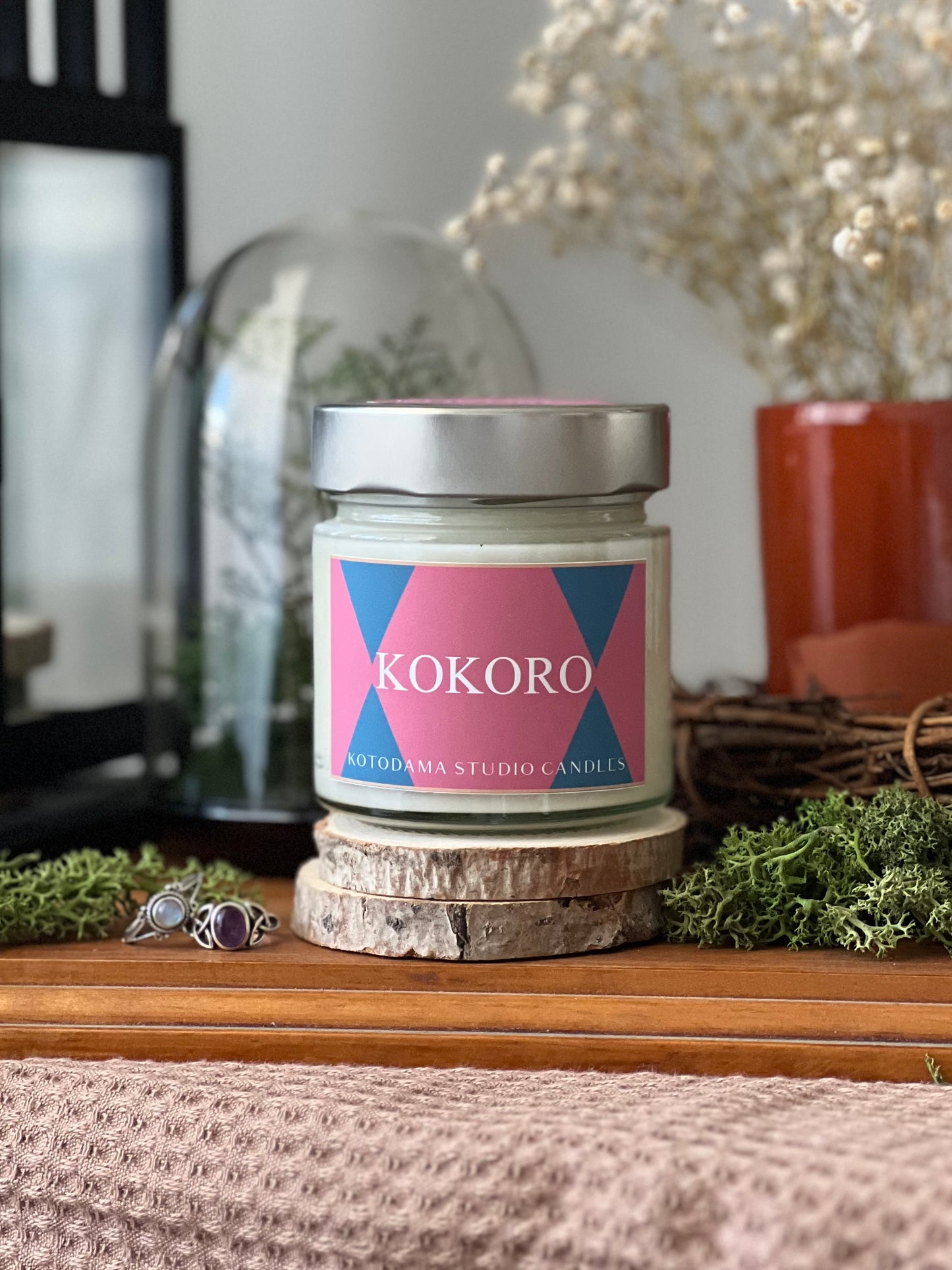 Velas aromáticas para ambientar tu hogar con fragancias inspiradas en Studio Ghibli, aroma KOKORO inspirada en Howl de "El Castillo Ambulante"